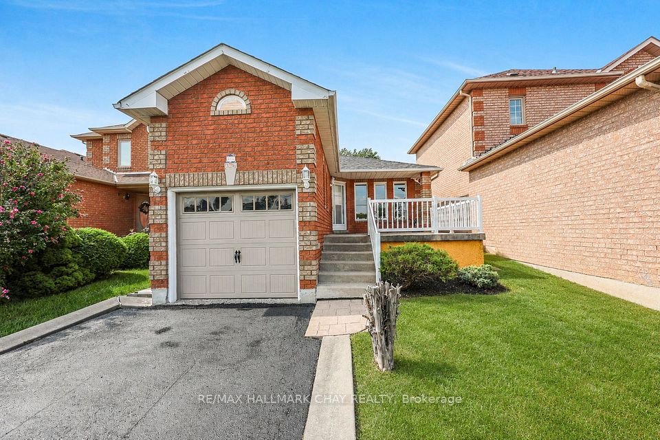 436 Simcoe Road, Bradford West Gwillimbury, On L3z 3a1
