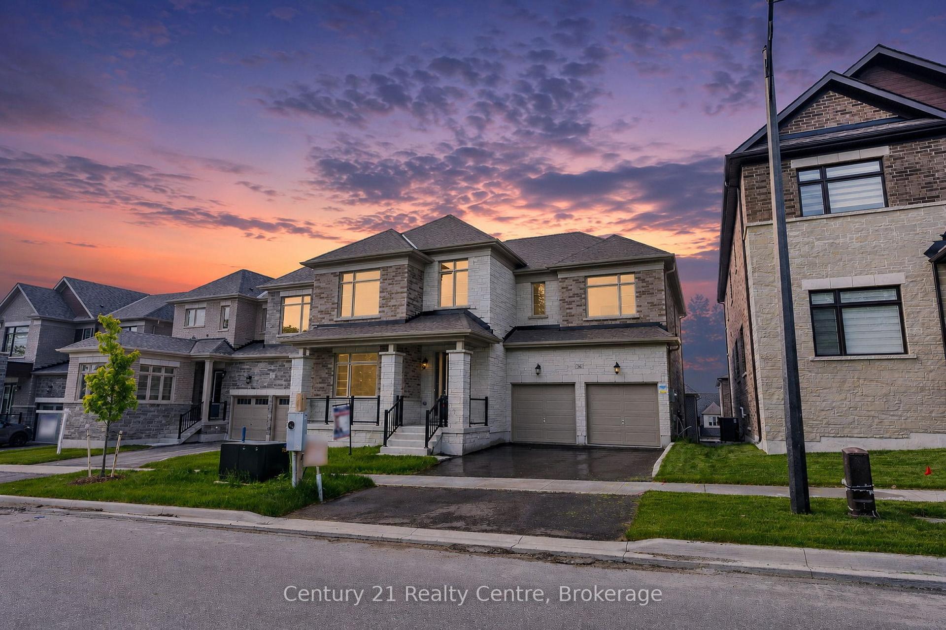 26 Hearn Street, Bradford West Gwillimbury, On L3z 4n9
