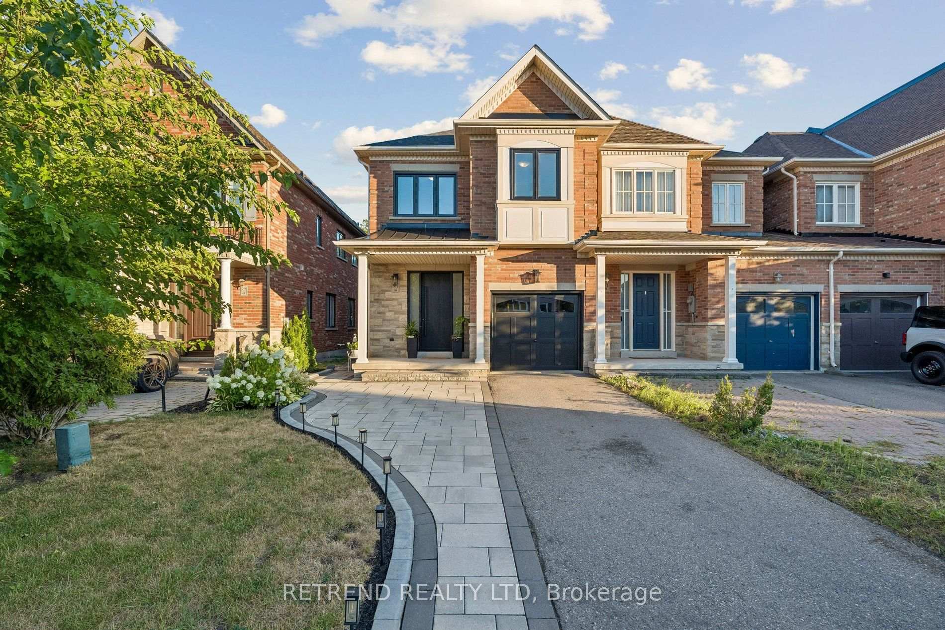 83 Southvale Drive, Vaughan, On L6a 0y6
