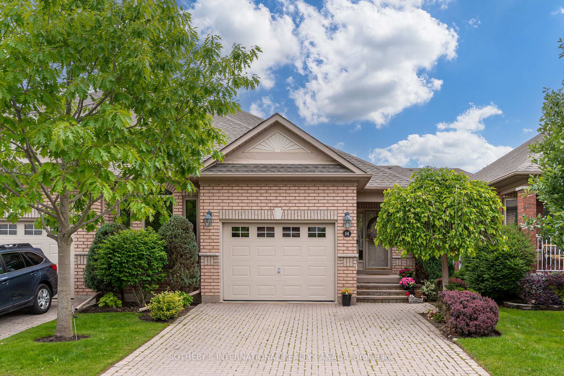 14 Artisan Lane, New Tecumseth, On L9r 2g1