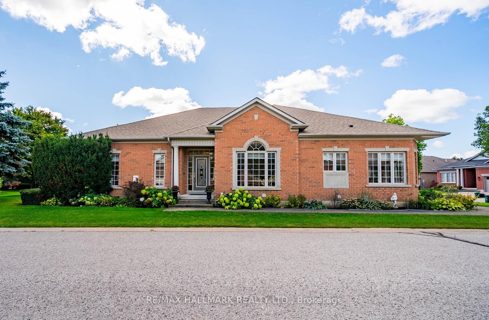 10 Vardon Gate, Whitchurch-Stouffville, On L4a 1r7