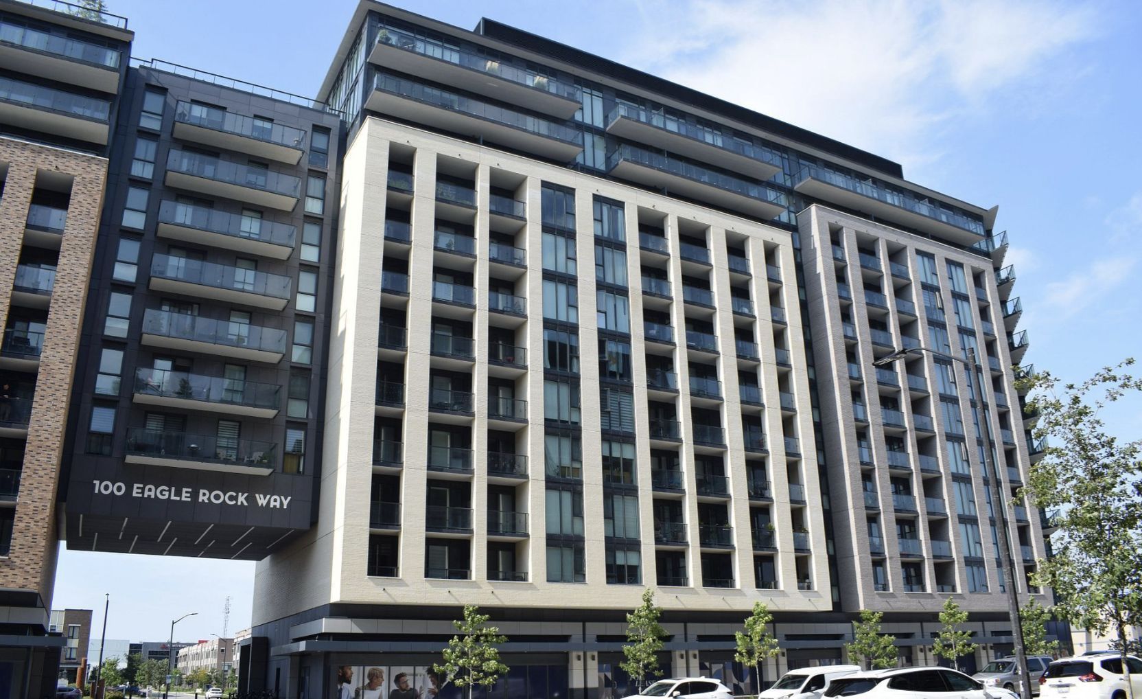 100 Eagle Rock Way 808, Vaughan, On L6a 5b9