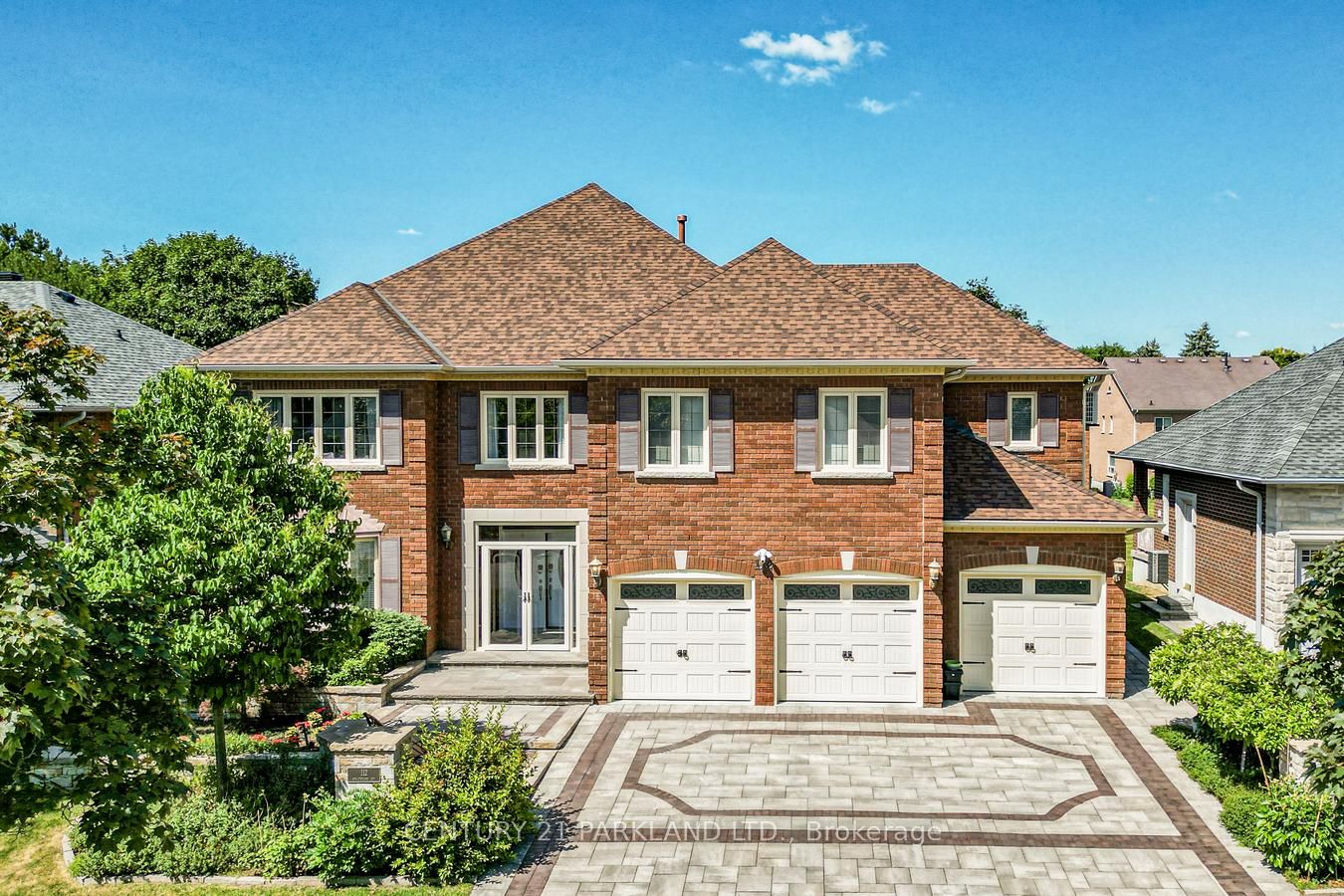 112 Strathearn Avenue, Richmond Hill, On L4b 2l2