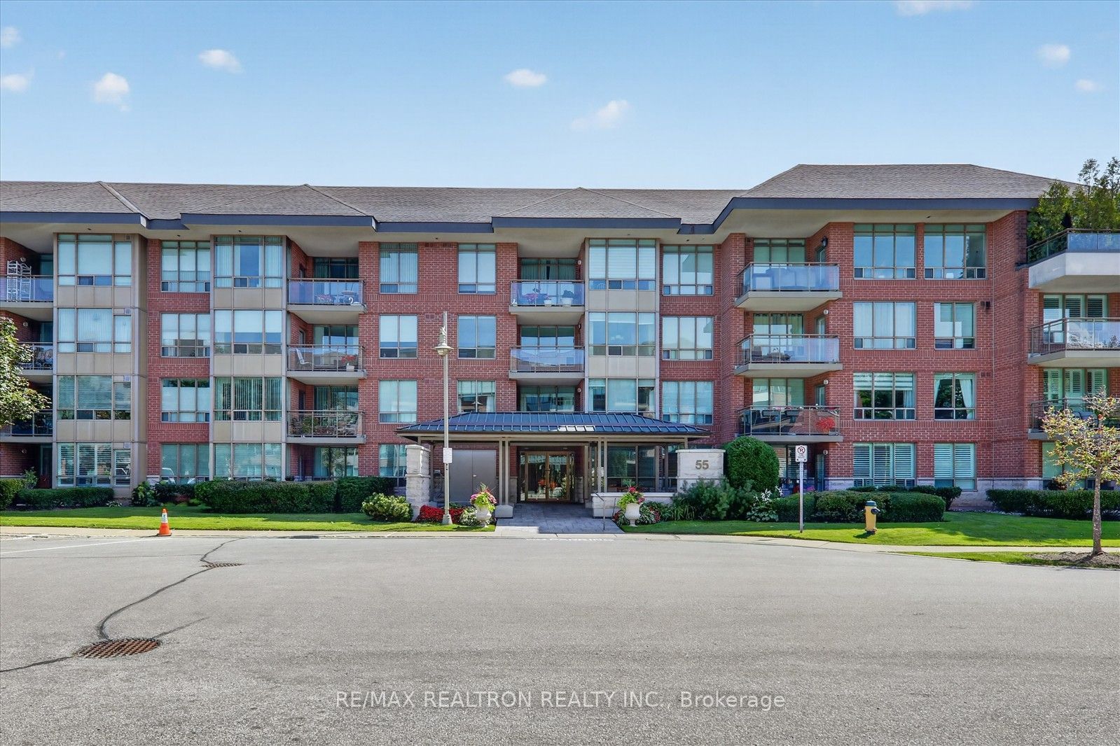 55 The Boardwalk Way 307, Markham, On L6e 1b7