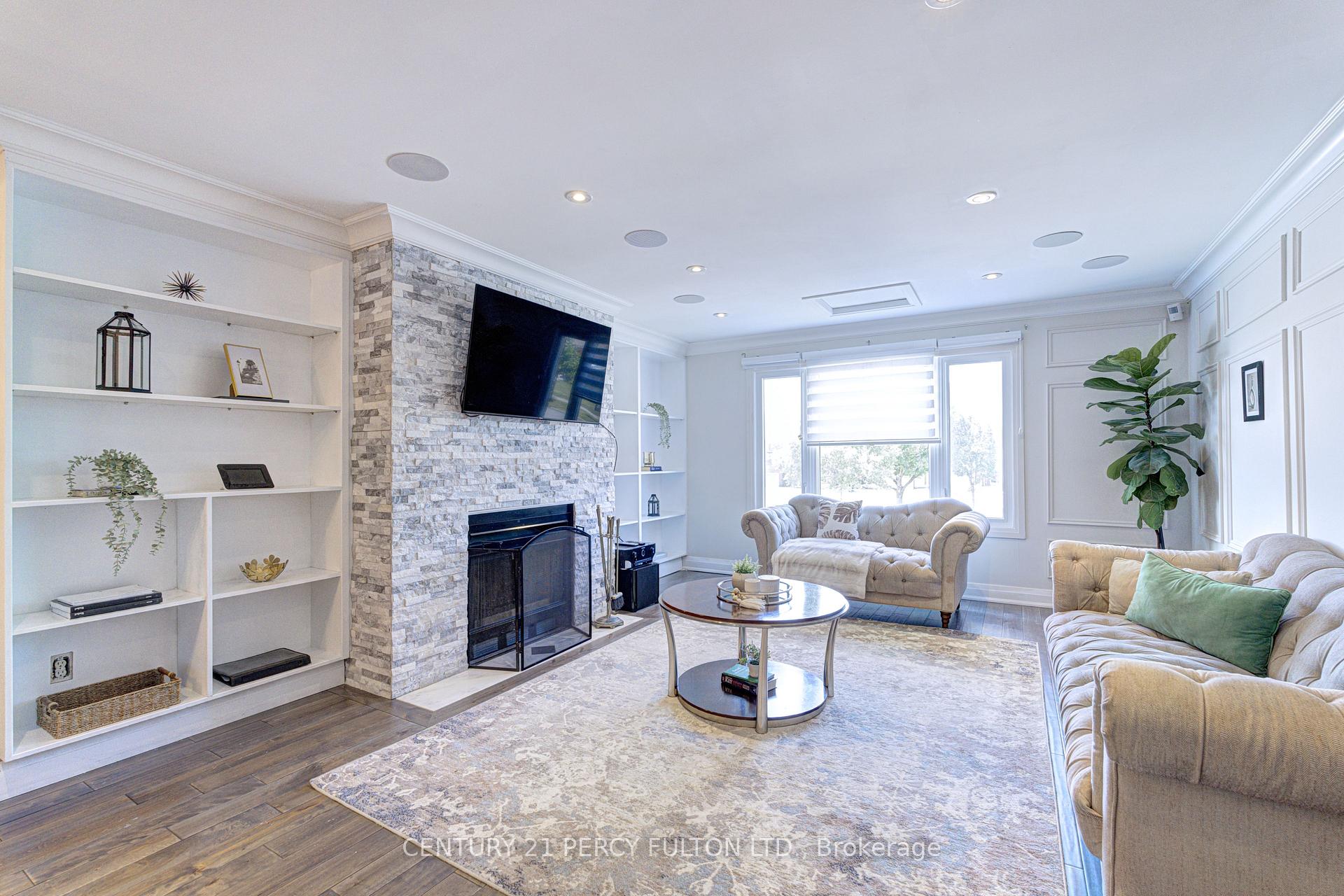 109 Woodcroft Lane, Vaughan, On L4l 6t2