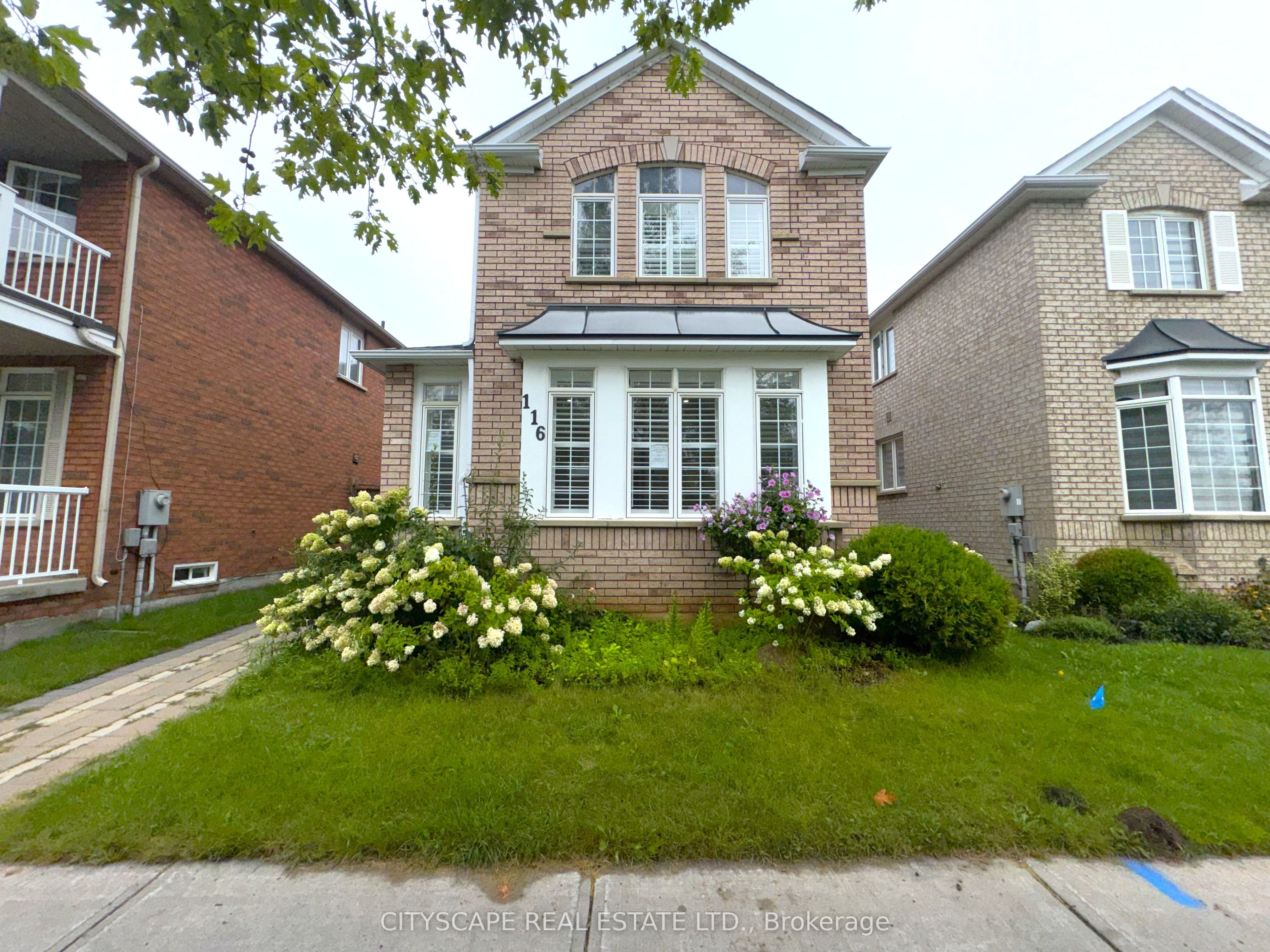 116 Emery Hill Boulevard, Markham, On L6c 2s6