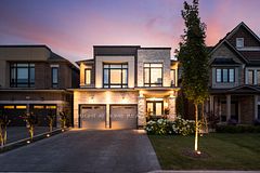 42 Alistair Crescent, Vaughan, On L4h 4t7