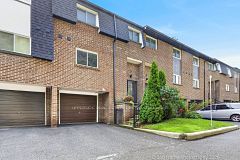 119 Henderson Avenue 7, Markham, On L3t 2l3
