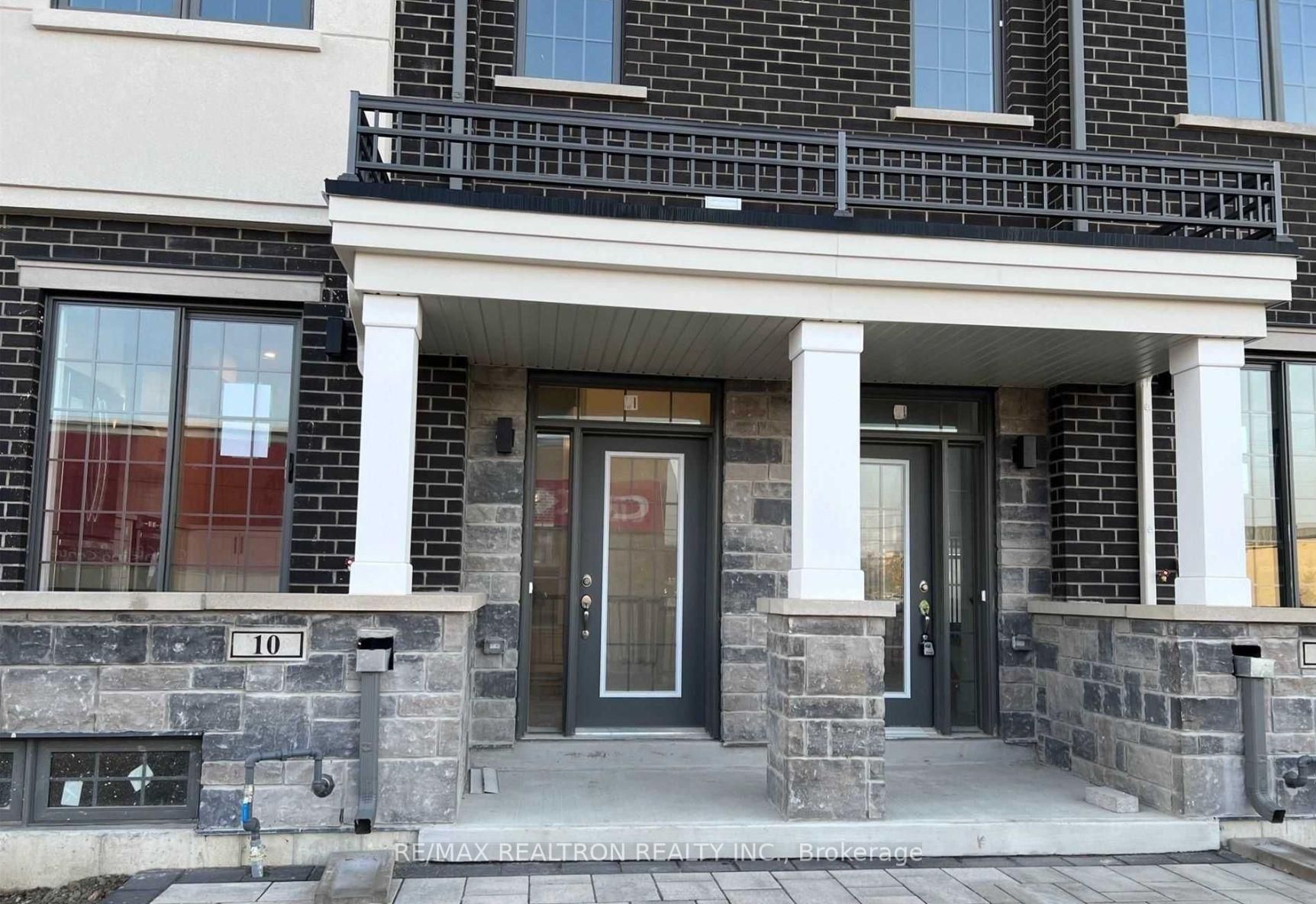 10 Maybank Lane, Whitchurch-Stouffville, On L4a 2s9