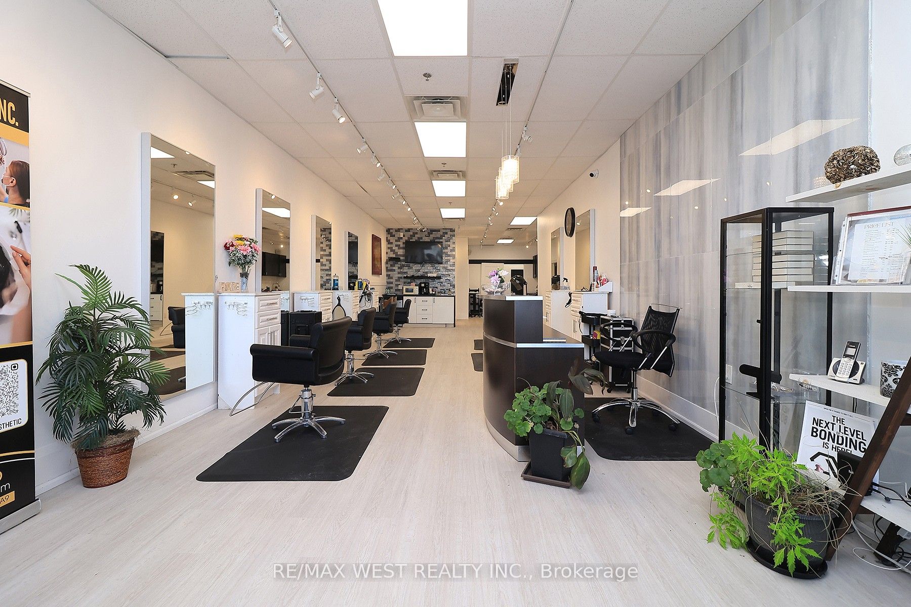 90 Winges Road 24, Vaughan, On L4l 6a9