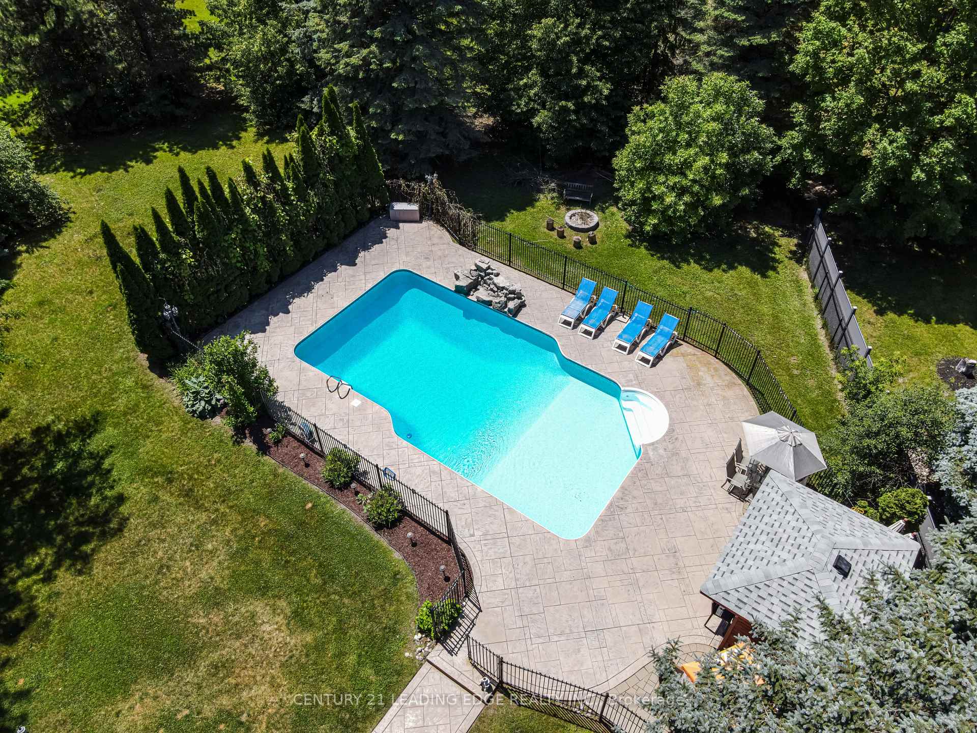 6 Stonegate Street, Whitchurch-Stouffville, On L0h 1g0