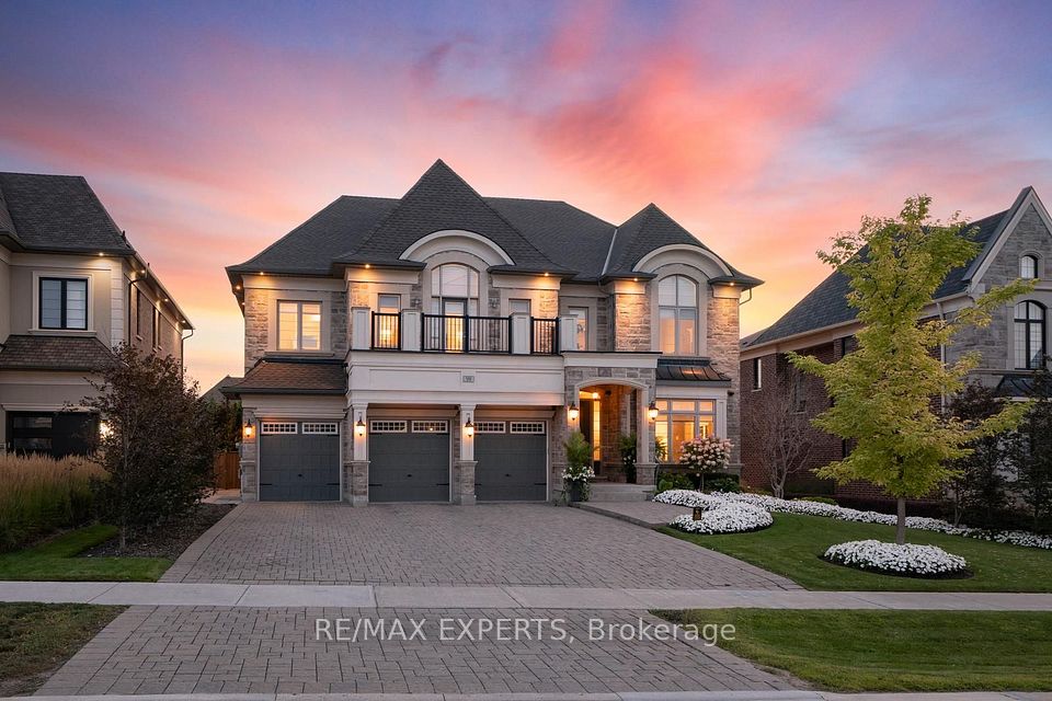 98 Endless Circle, Vaughan, On L4h 4n8