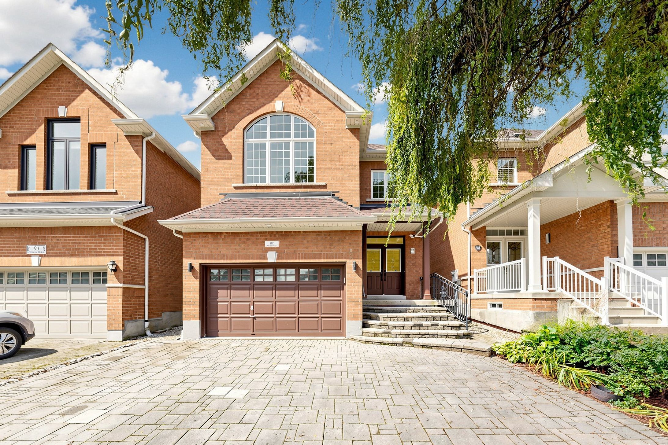 87 Serene Way, Vaughan, On L4j 9a2