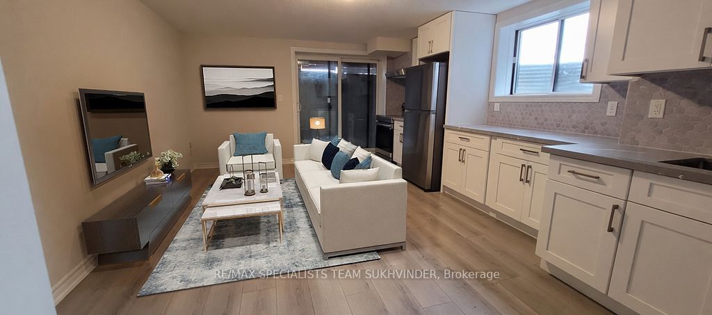 245a Andy Crescent Lower, Vaughan, On L4h 1c6