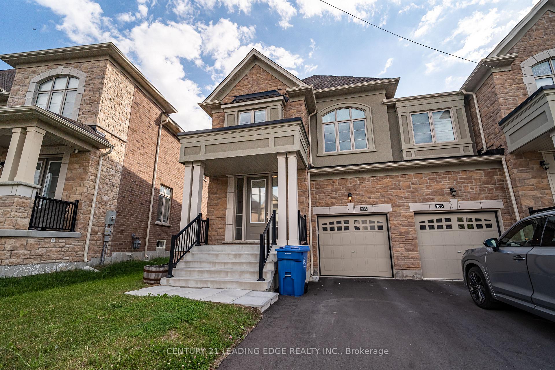 103 Kentledge Avenue, East Gwillimbury, On L9n 1e3