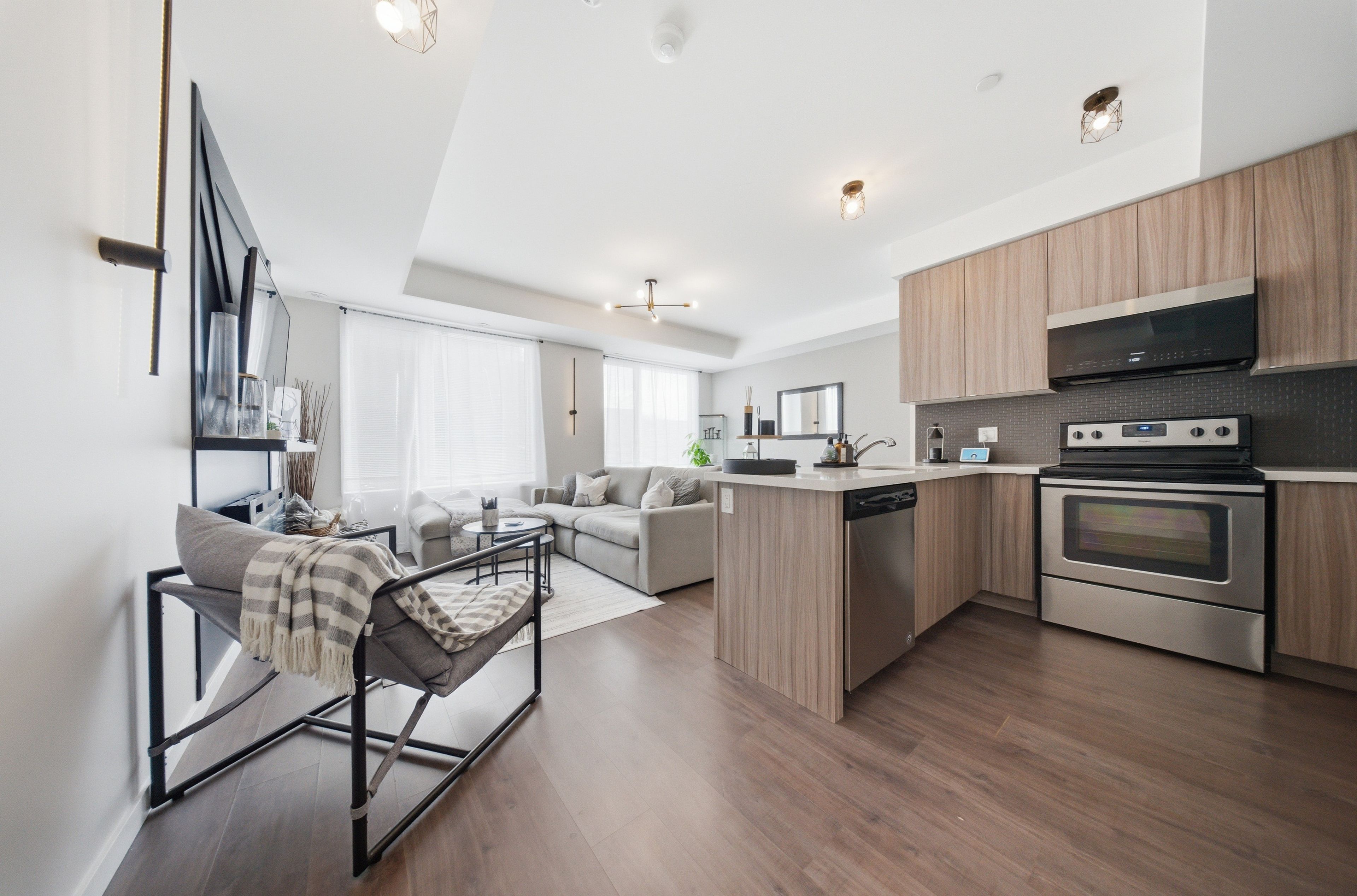 500 Alex Gardner Circle 104, Aurora, On L4g 3g5