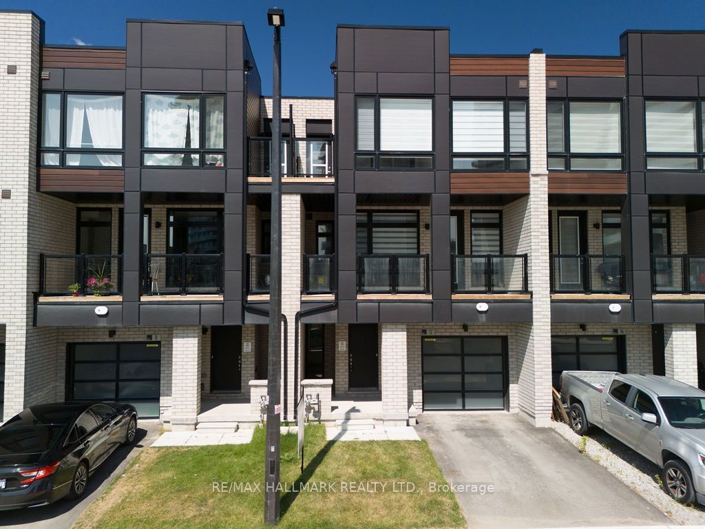 12 Dandara Gate, Vaughan, On L4l 1v8