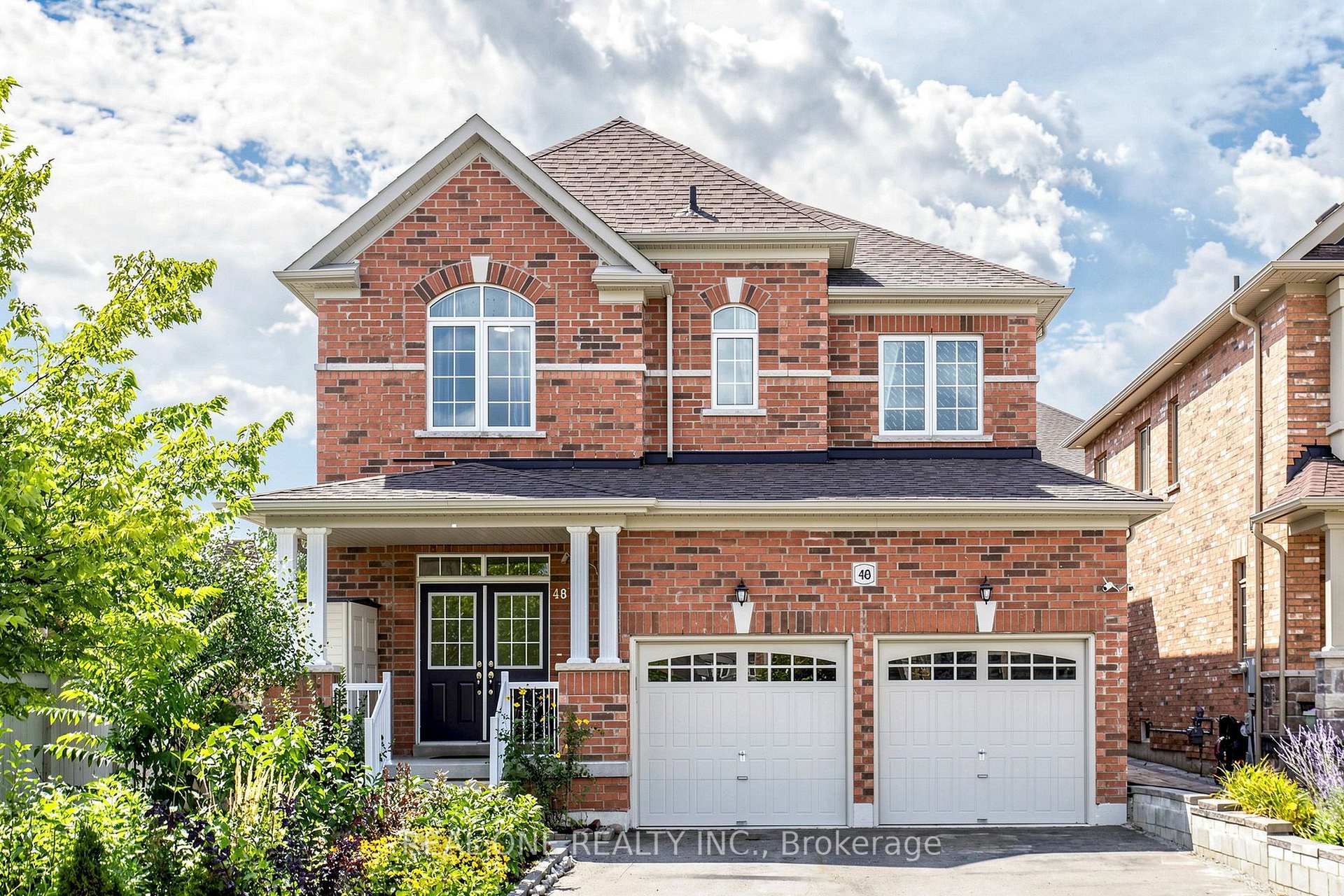 48 Lanark Street, Bradford West Gwillimbury, On L3z 0w7