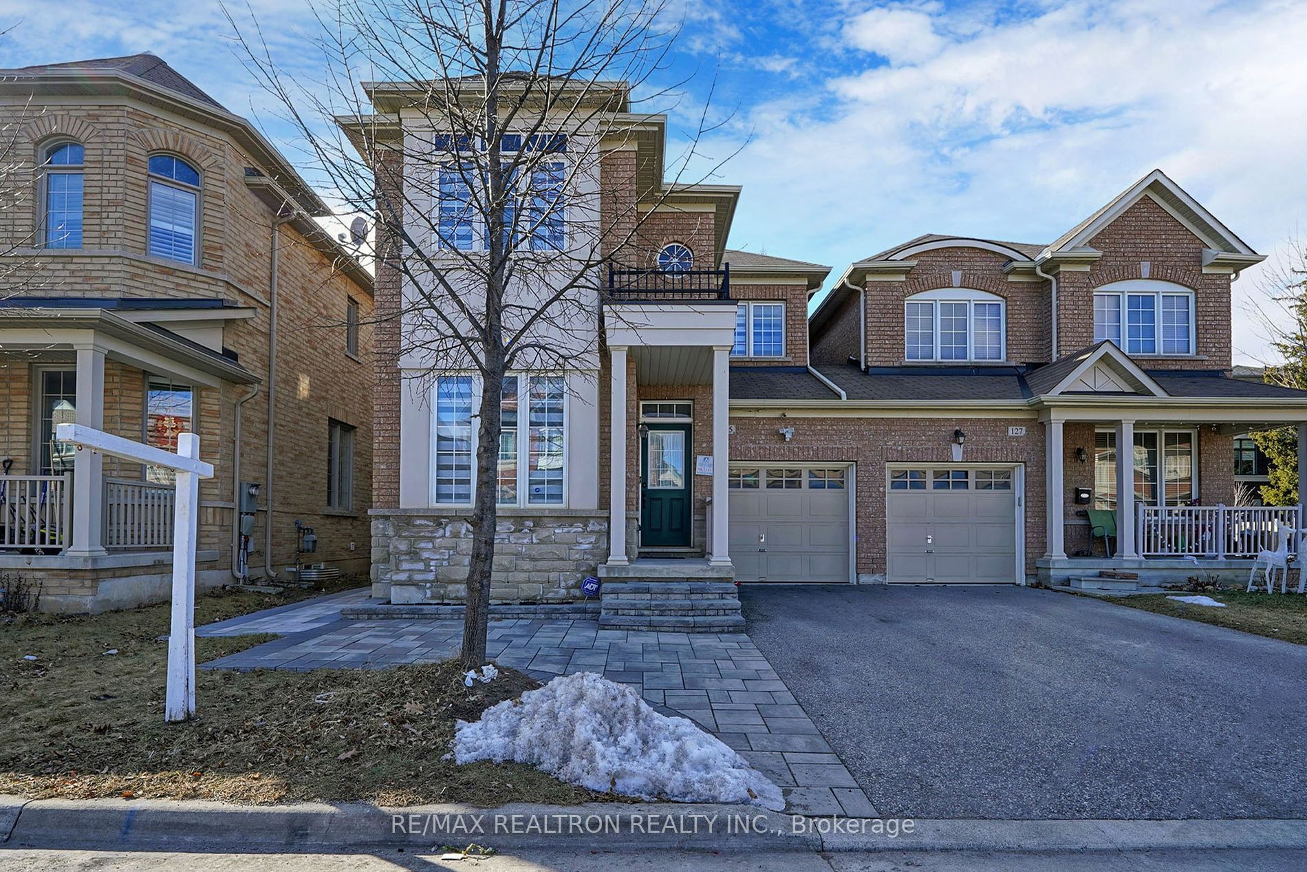 125 Maria Road, Markham, On L6e 0m1
