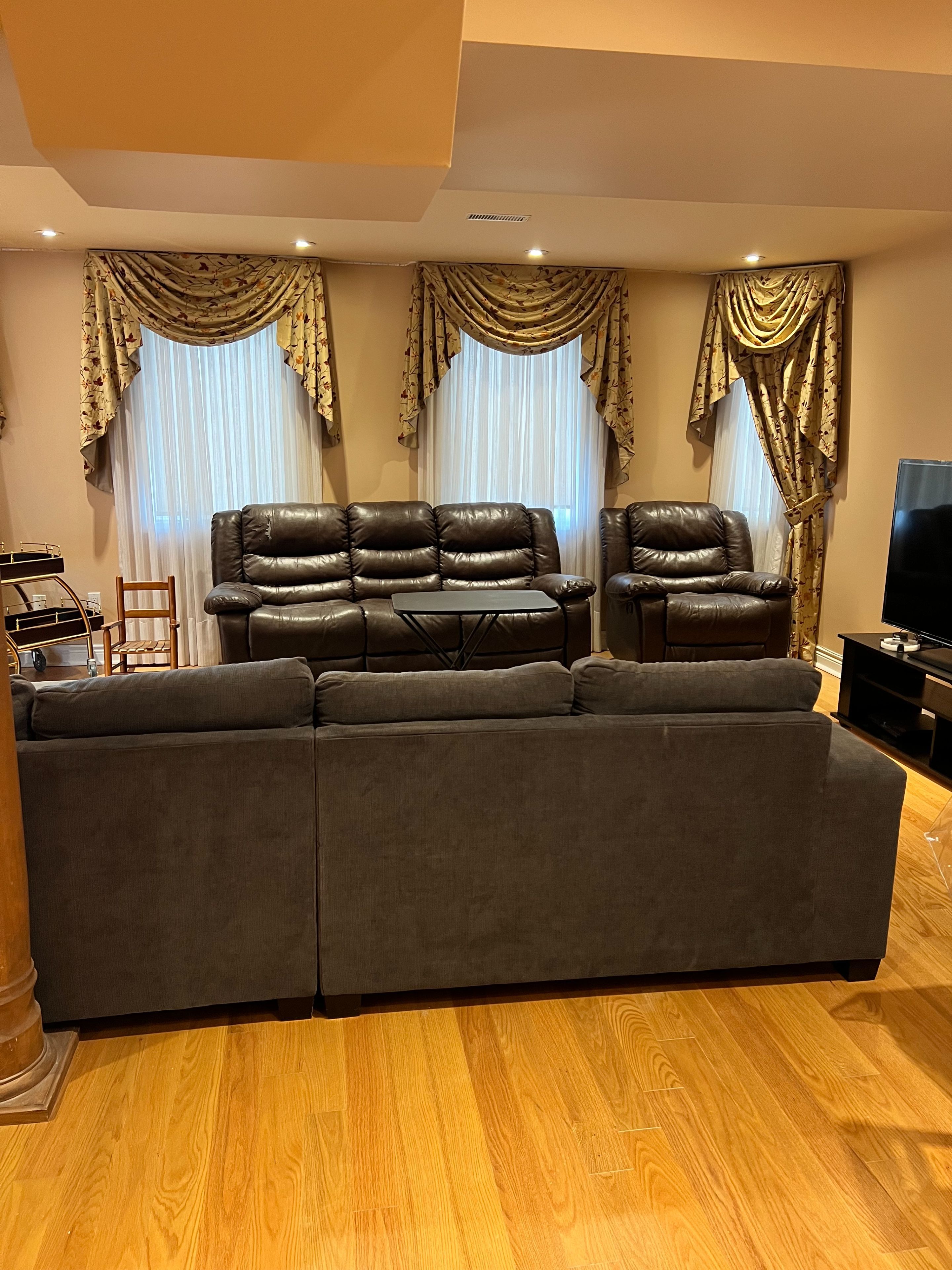 44 Ann Louise Crescent Bsmt, Markham, On L3s 0a8