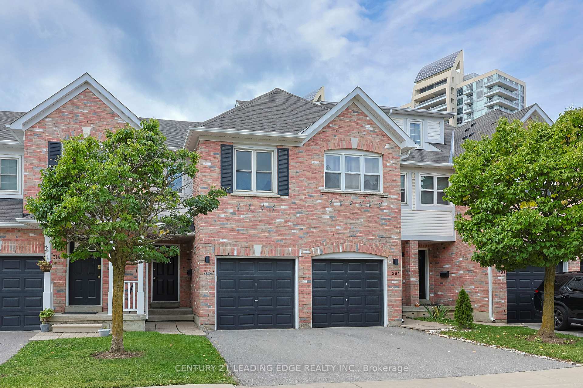 81 Northern Heights Drive 30a, Richmond Hill, On L4b 4c9