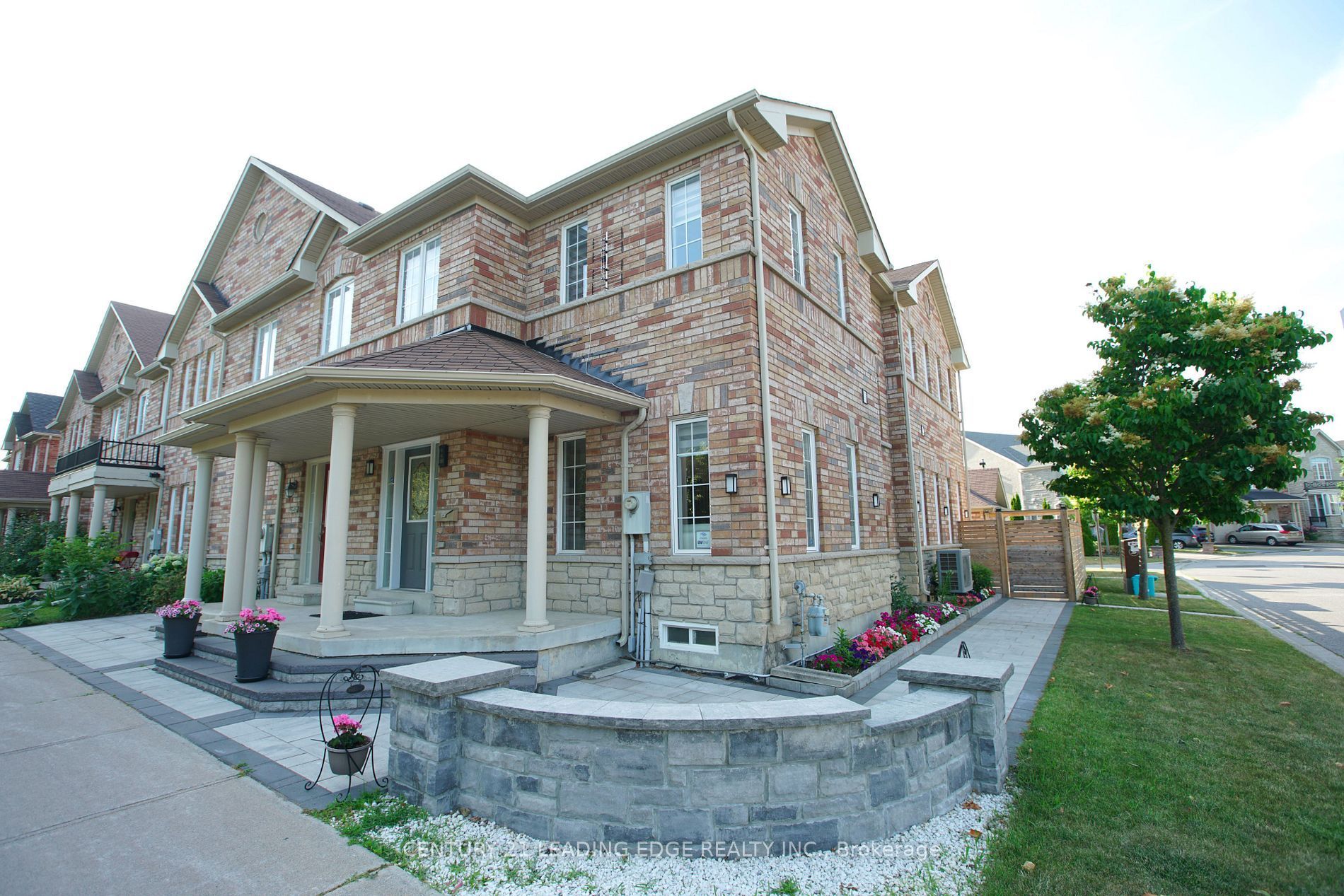 648 South Unionville Avenue, Markham, On L3r 8v1