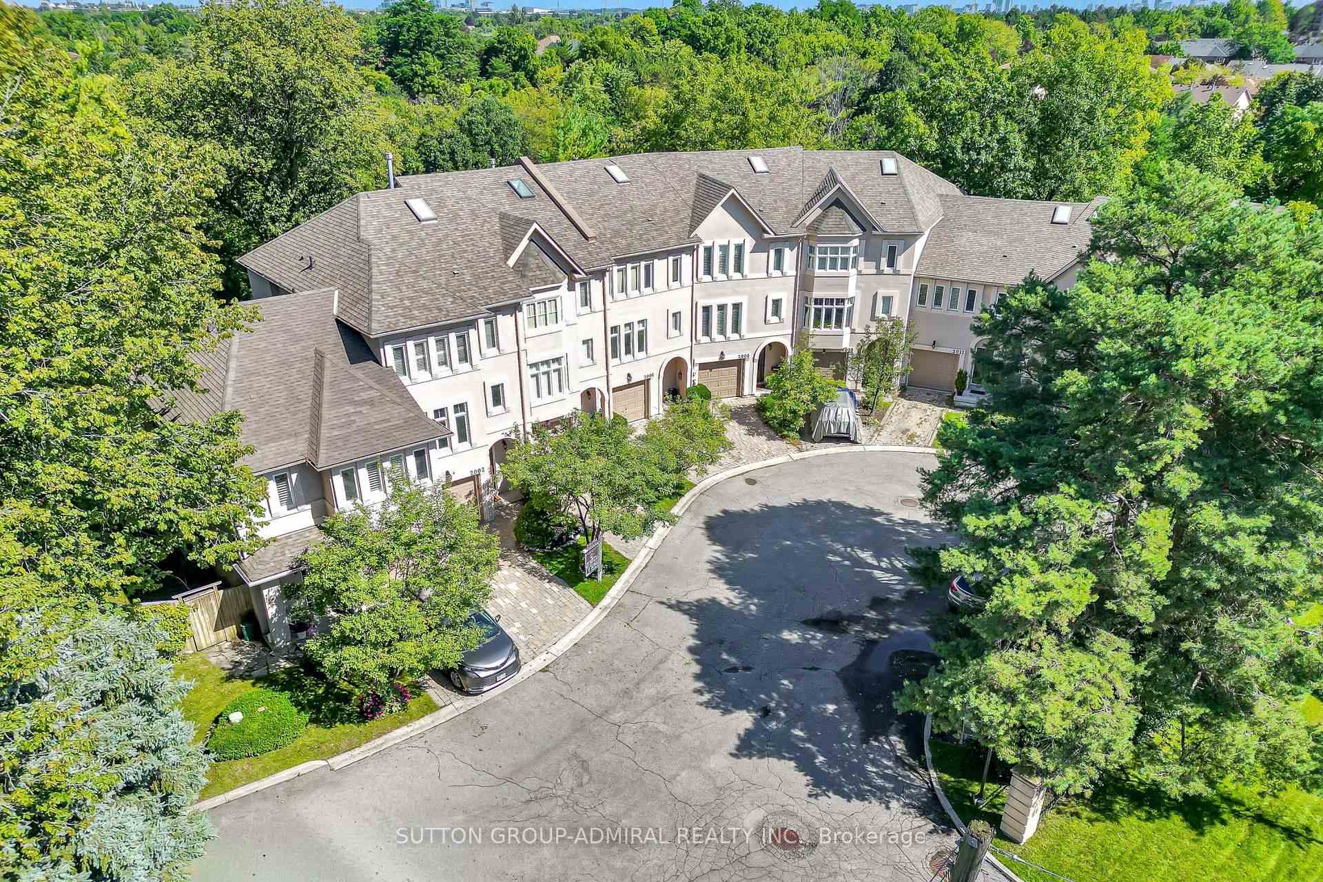 2002 John Street, Markham, On L3t 1z1