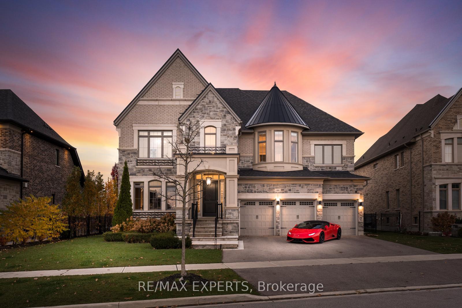 32 James Stokes Court, King, On L7b 1l6