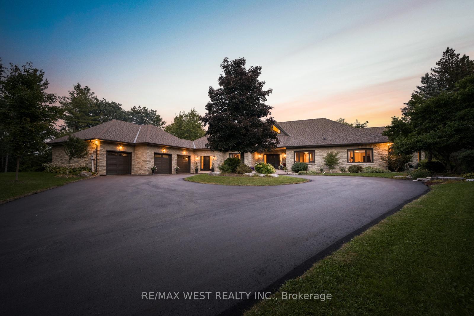 5775 Kirby Road, Vaughan, On L0j 1c0