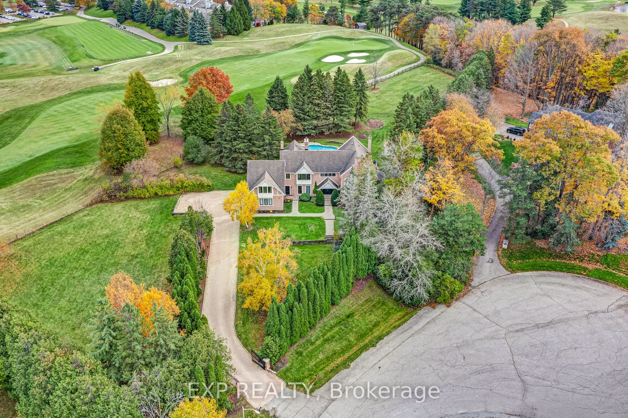 15 Jarvis Avenue, Aurora, On L4g 6w8