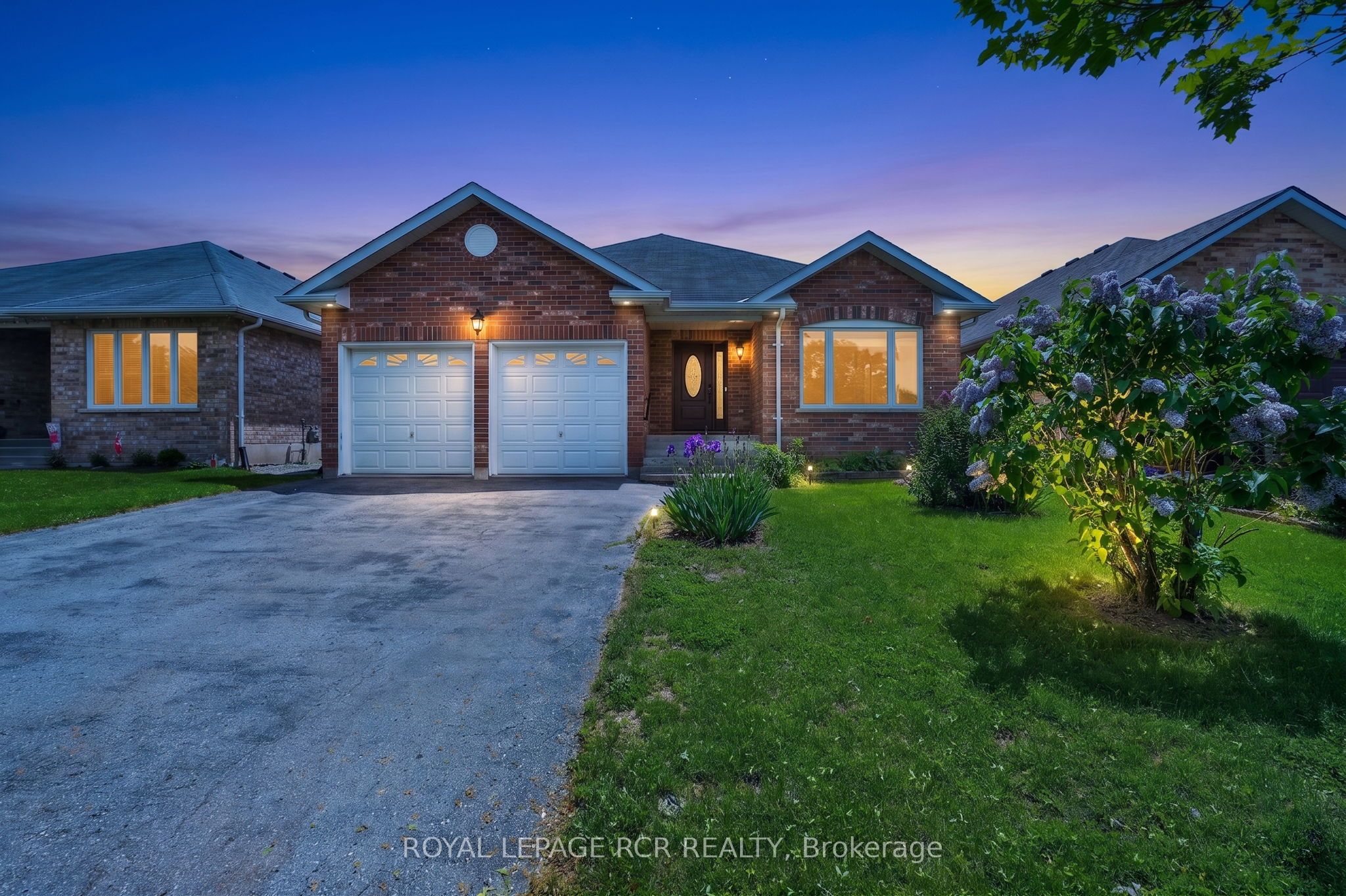 71 Elmwood Avenue, Brock, On L0k 1a0