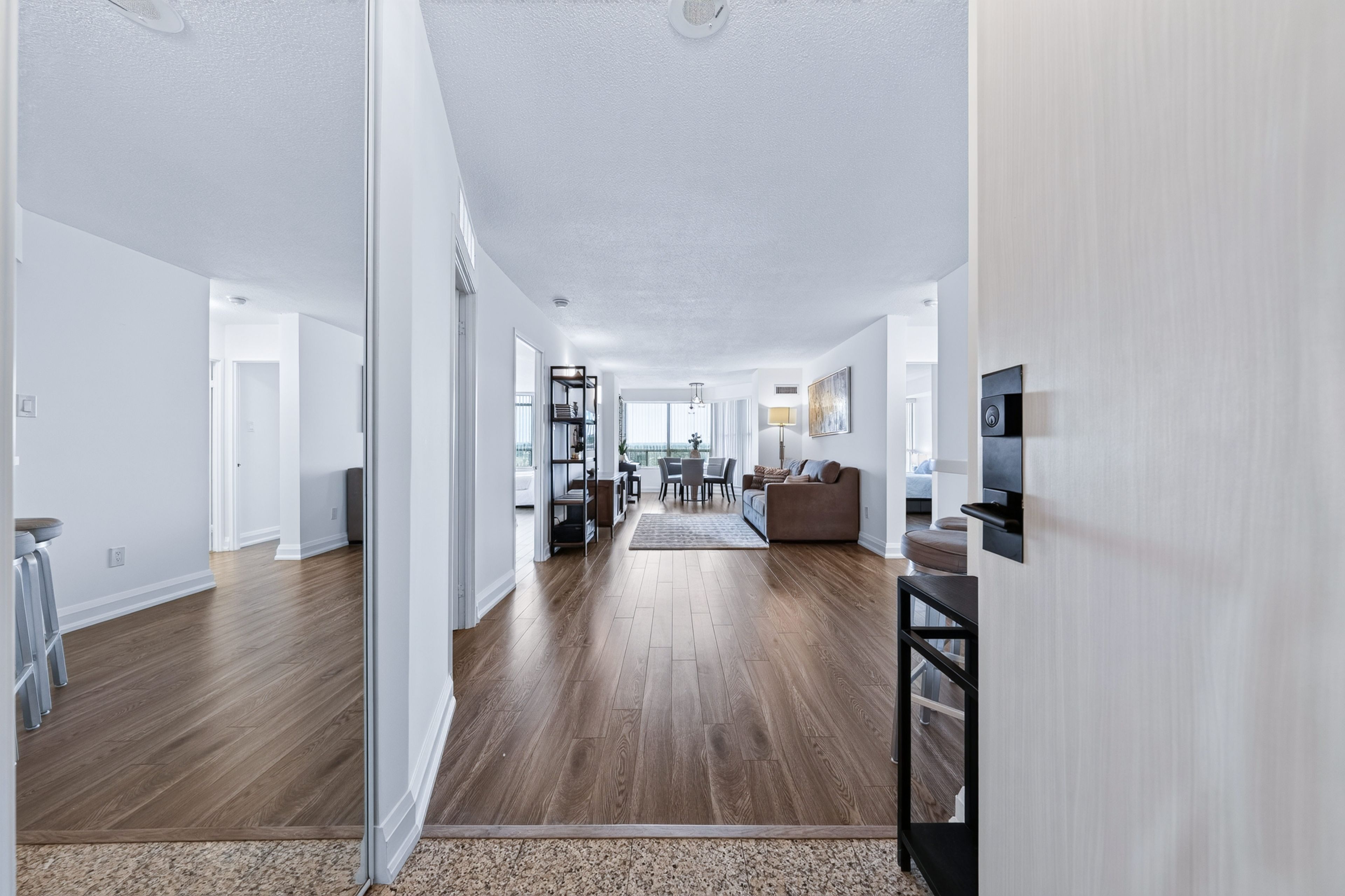 8501 Bayview Avenue 1011, Richmond Hill, On L4b 3j7