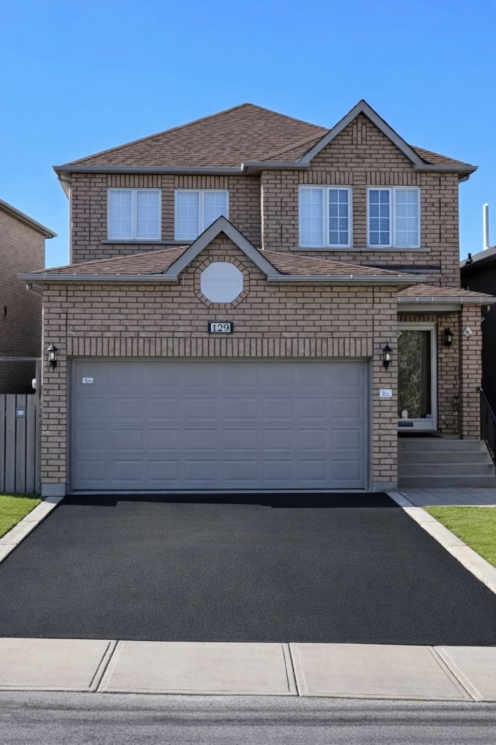 129 Colombo Crescent, Vaughan, On L6a 2t9