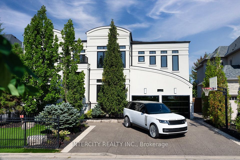 102 Cook'S Mill Crescent, Vaughan, On L6a 0l1