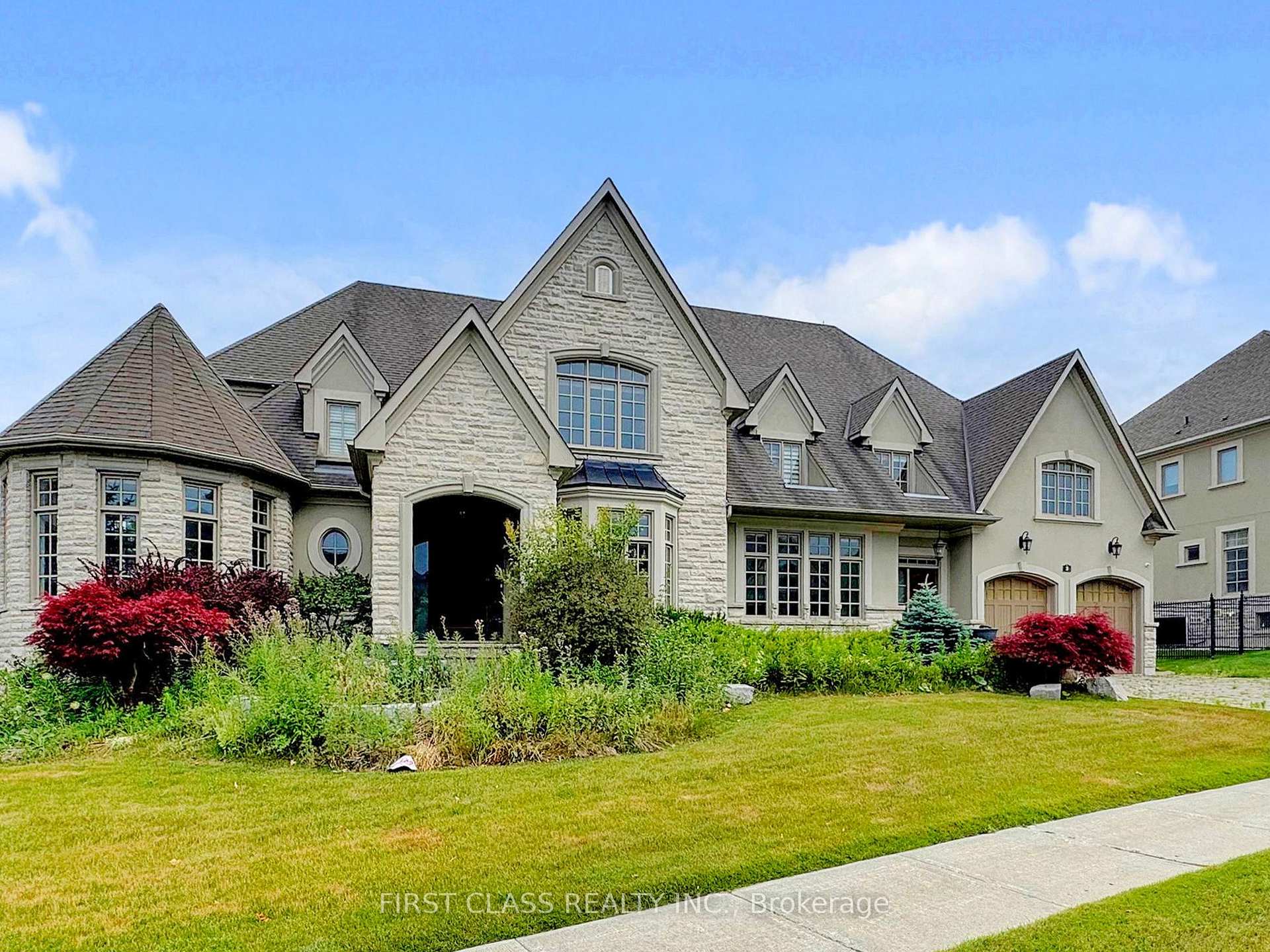 3 Royal County Down Crescent, Markham, On L6c 0k1