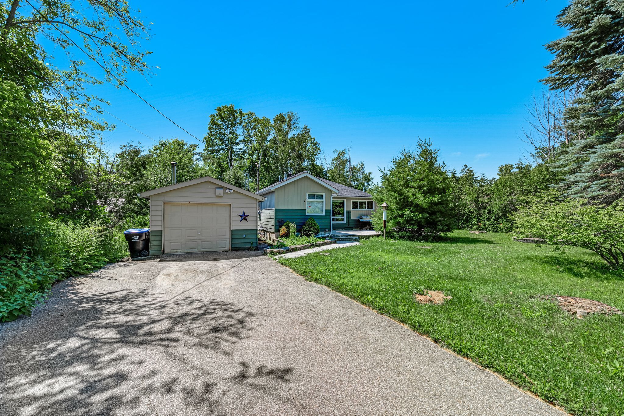 3909 Richview Road, Innisfil, On L9s 2l7