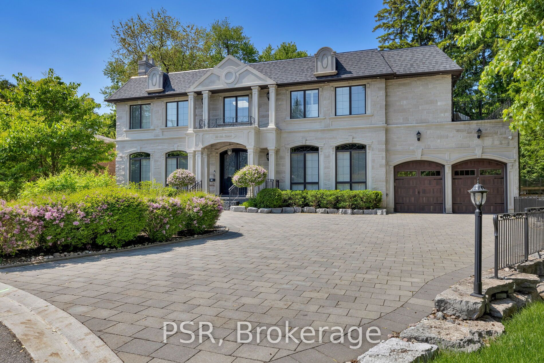 22 Ida Street, Markham, On L3t 1x5