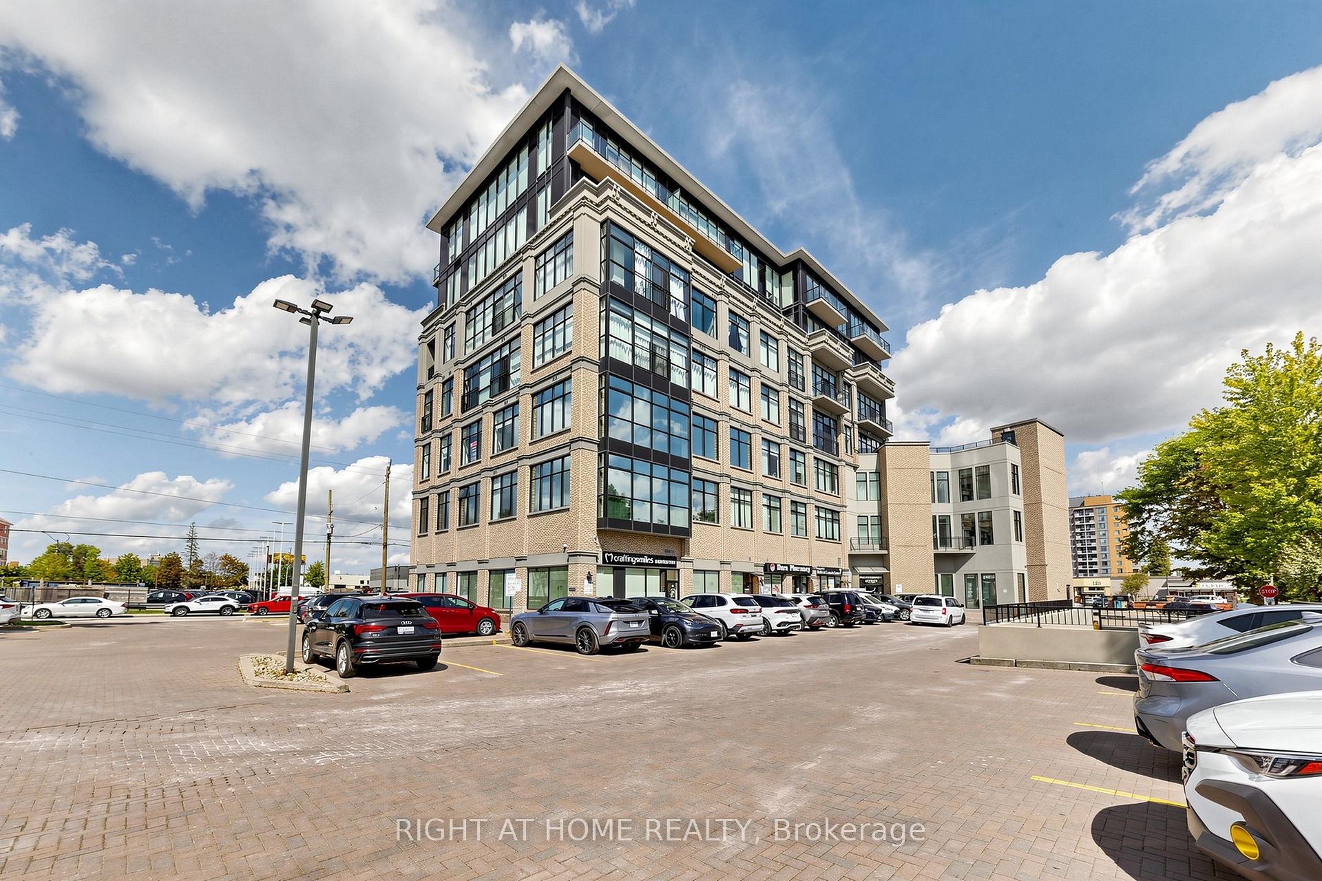 10376 Yonge Street N 306, Richmond Hill, On L4c 3b8