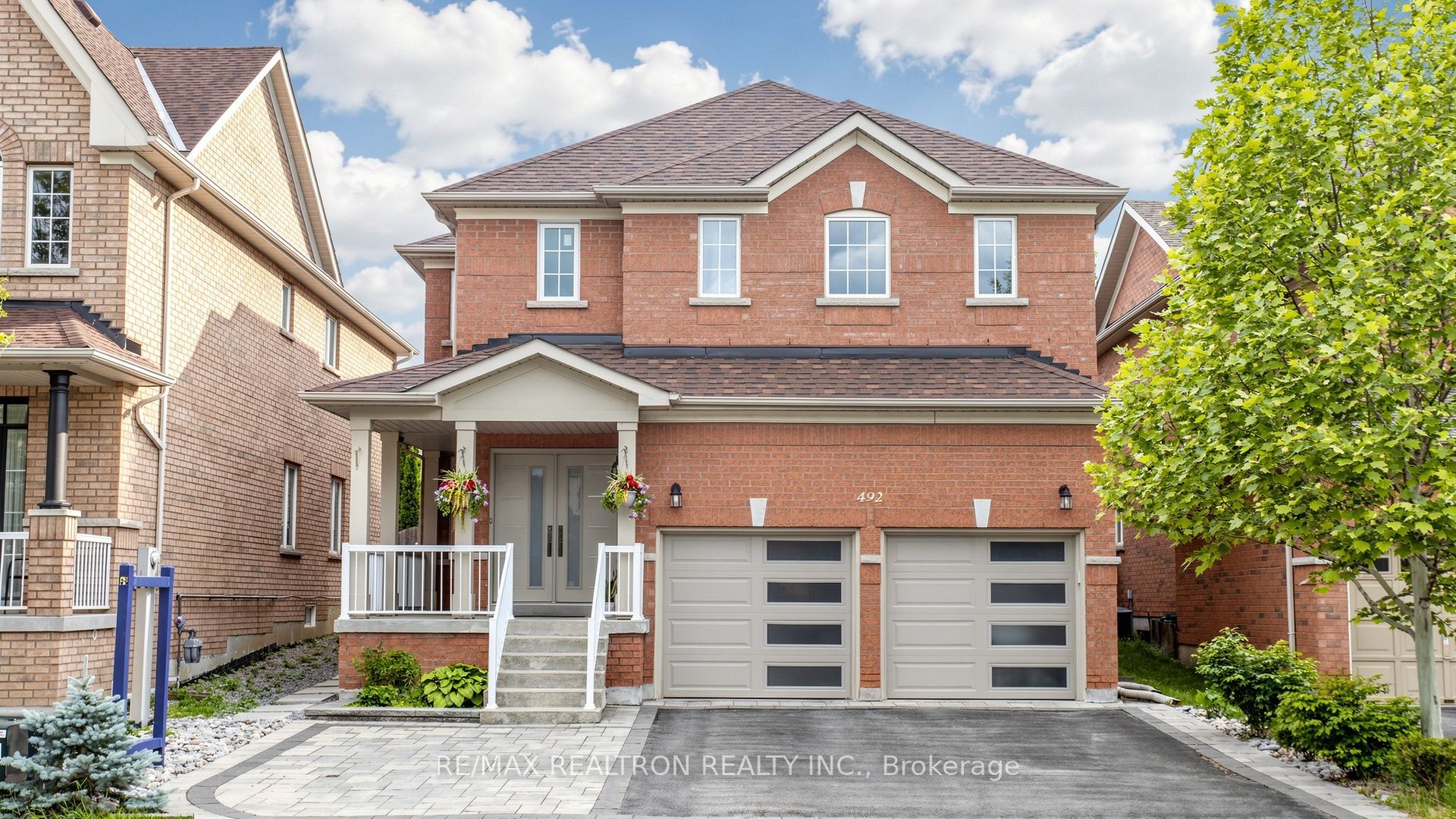 492 Pleasant Ridge Avenue, Vaughan, On L4j 8x2