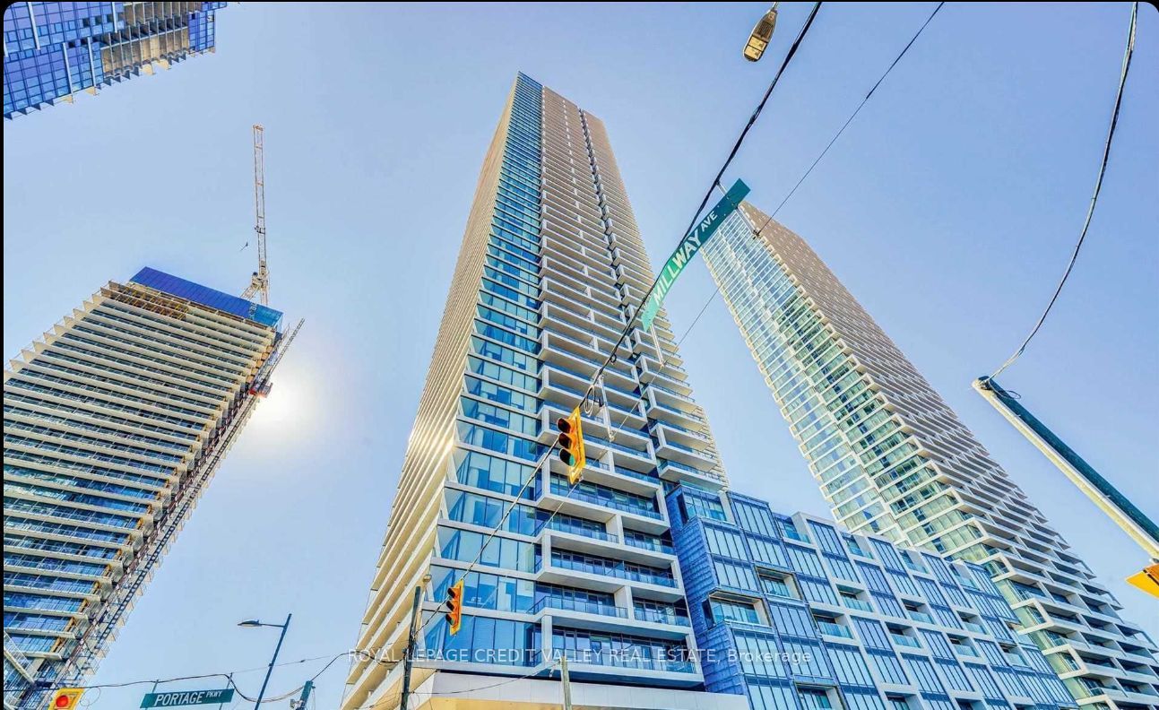 950 Portage Parkway 3701, Vaughan, On L4k 0j7