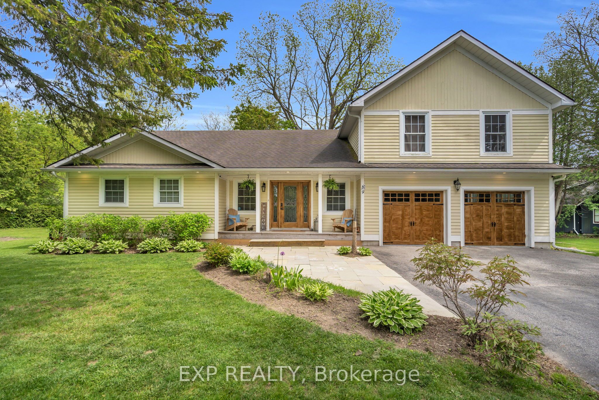 89 River Street, Georgina, On L0e 1r0