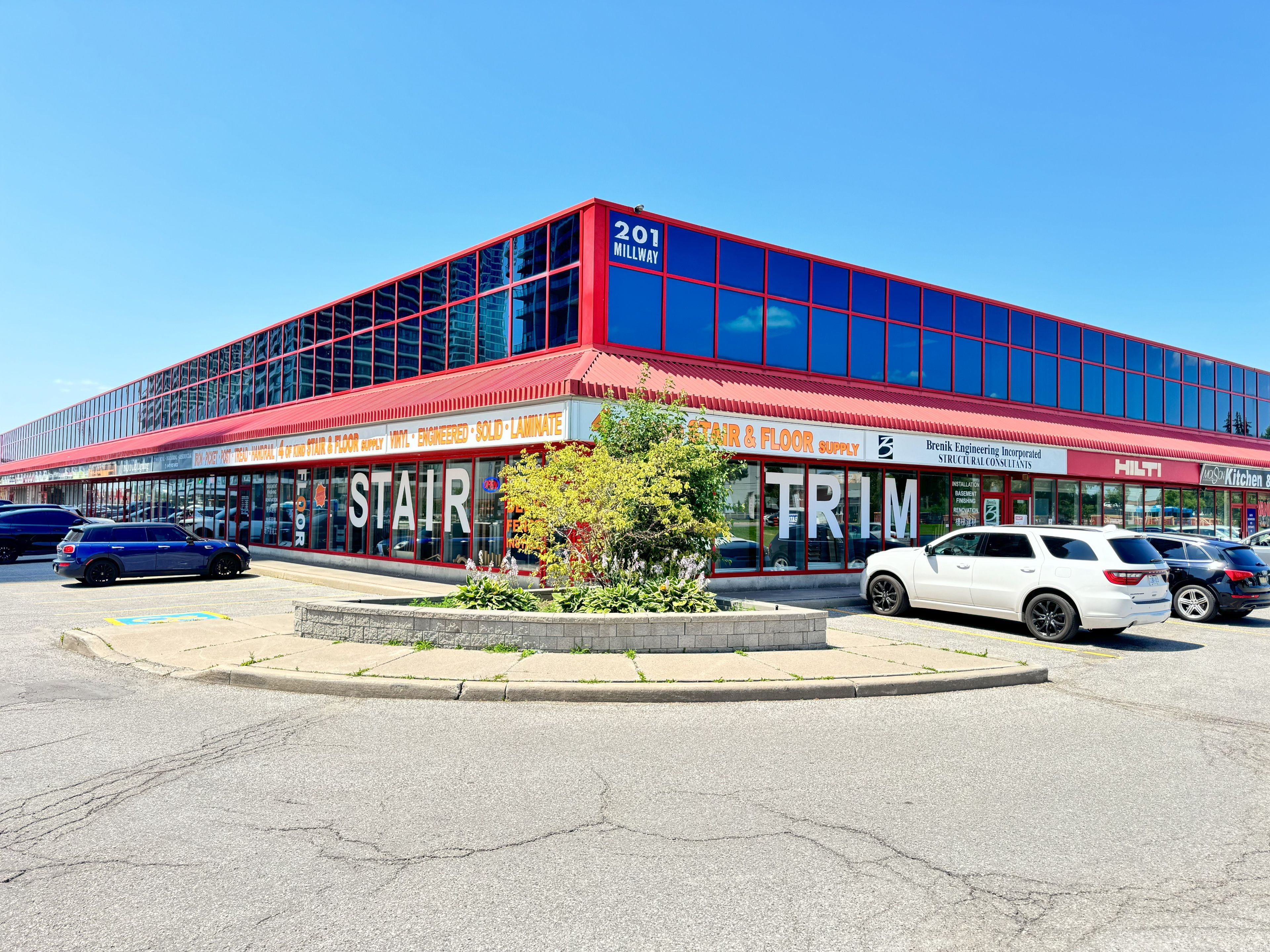 201 Millway Avenue Unit 10, Vaughan, On L4k 4k9