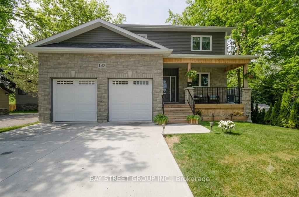 133 Riveredge Drive, Georgina, On L4p 2p4