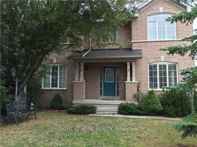 2 Silver Linden Drive, Richmond Hill, On L4b 4p4