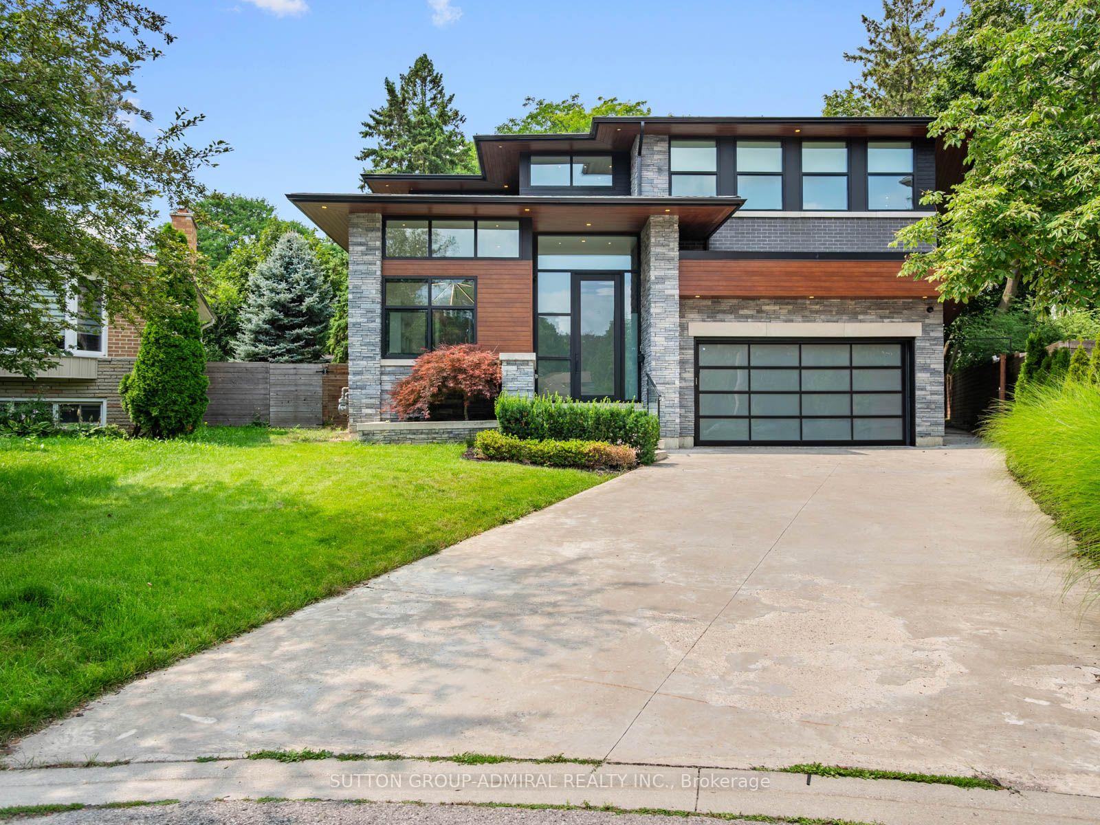 95 Penstock Court, Richmond Hill, On L4c 4p3