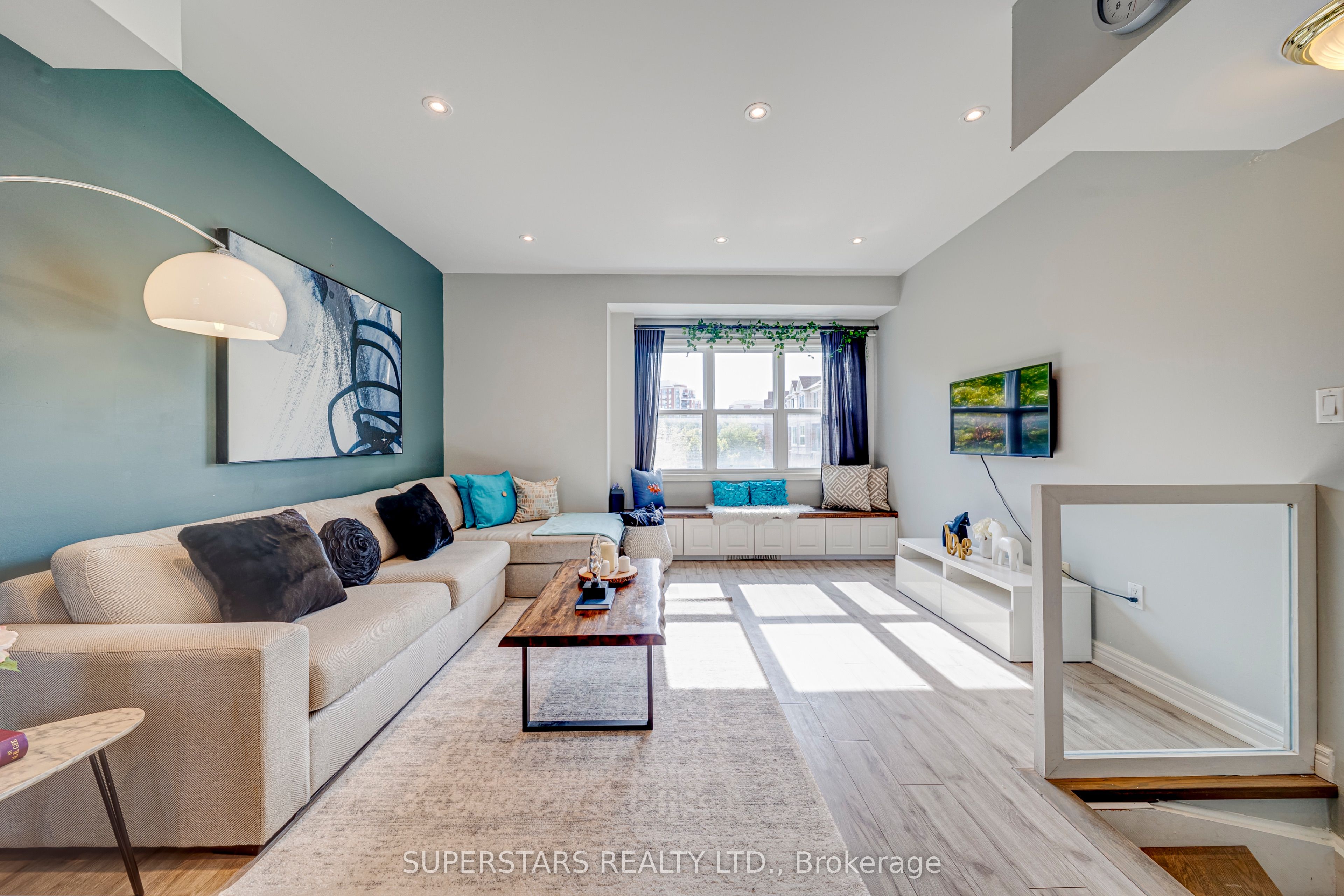 119 Pond Drive, Markham, On L3t 7v5