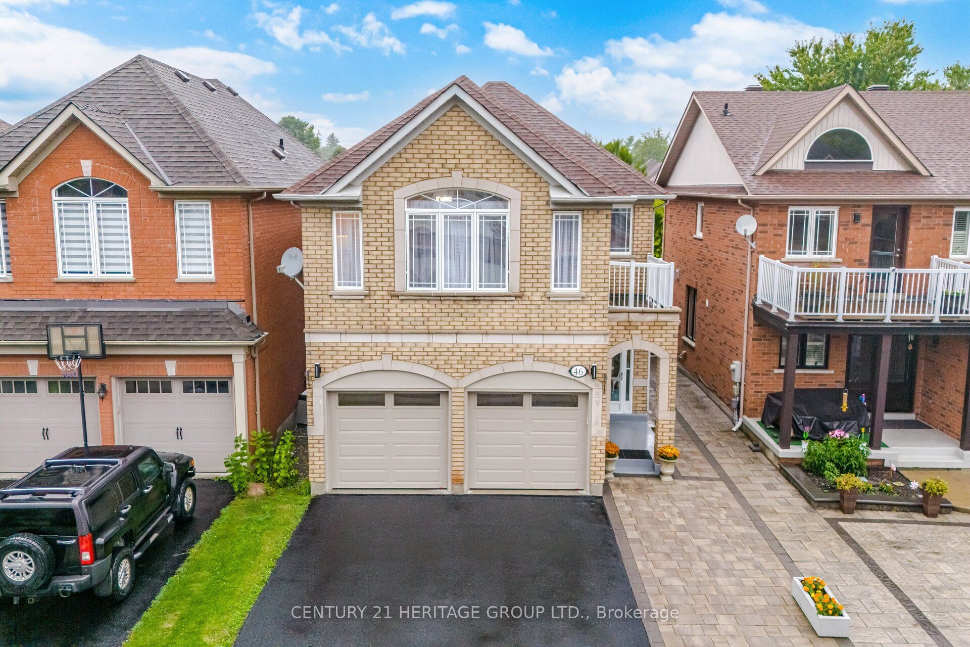 46 Snowy Meadow Avenue, Richmond Hill, On L4e 3v4