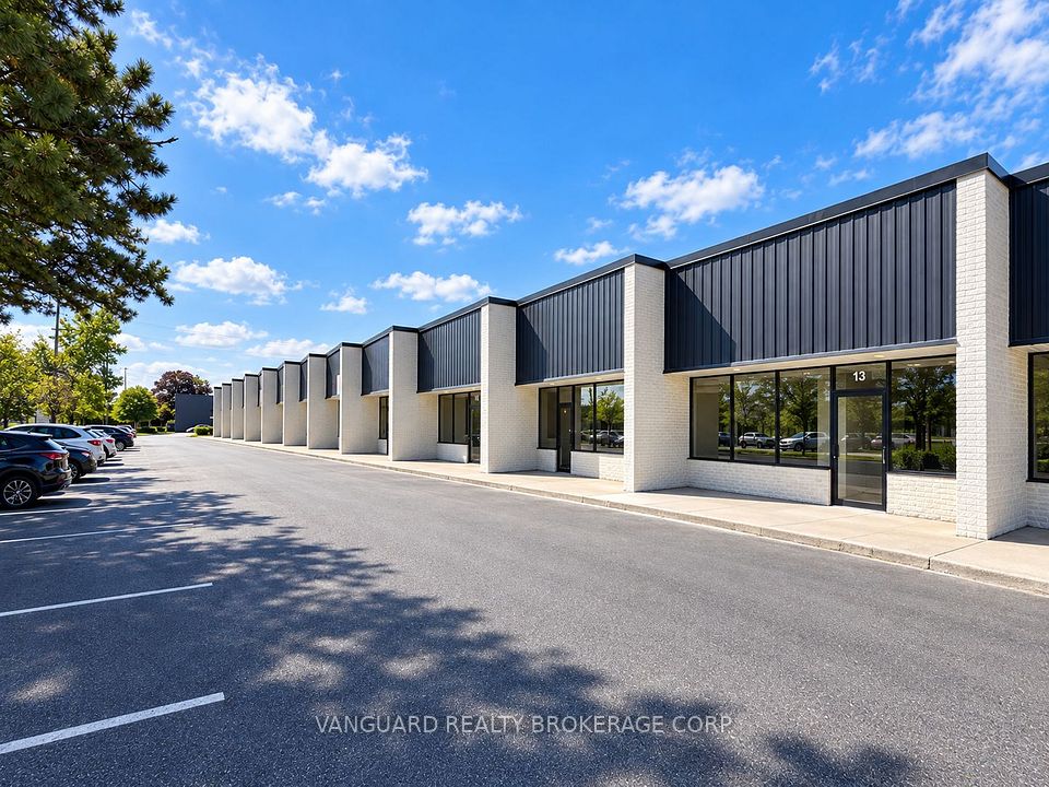 450 Bowes Road 13, Vaughan, On L4k 1k3