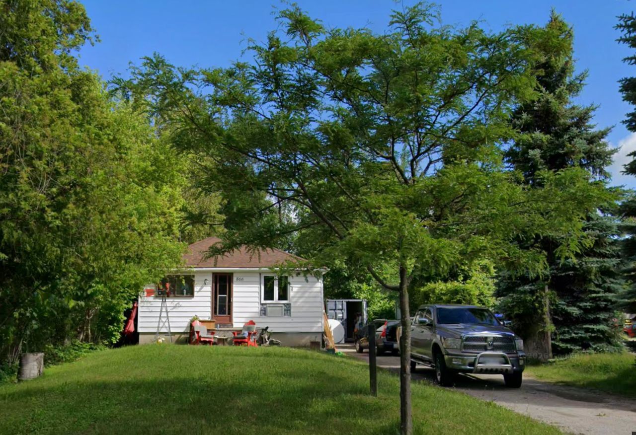 866 Innisfil Beach Road, Innisfil, On L9s 2c2