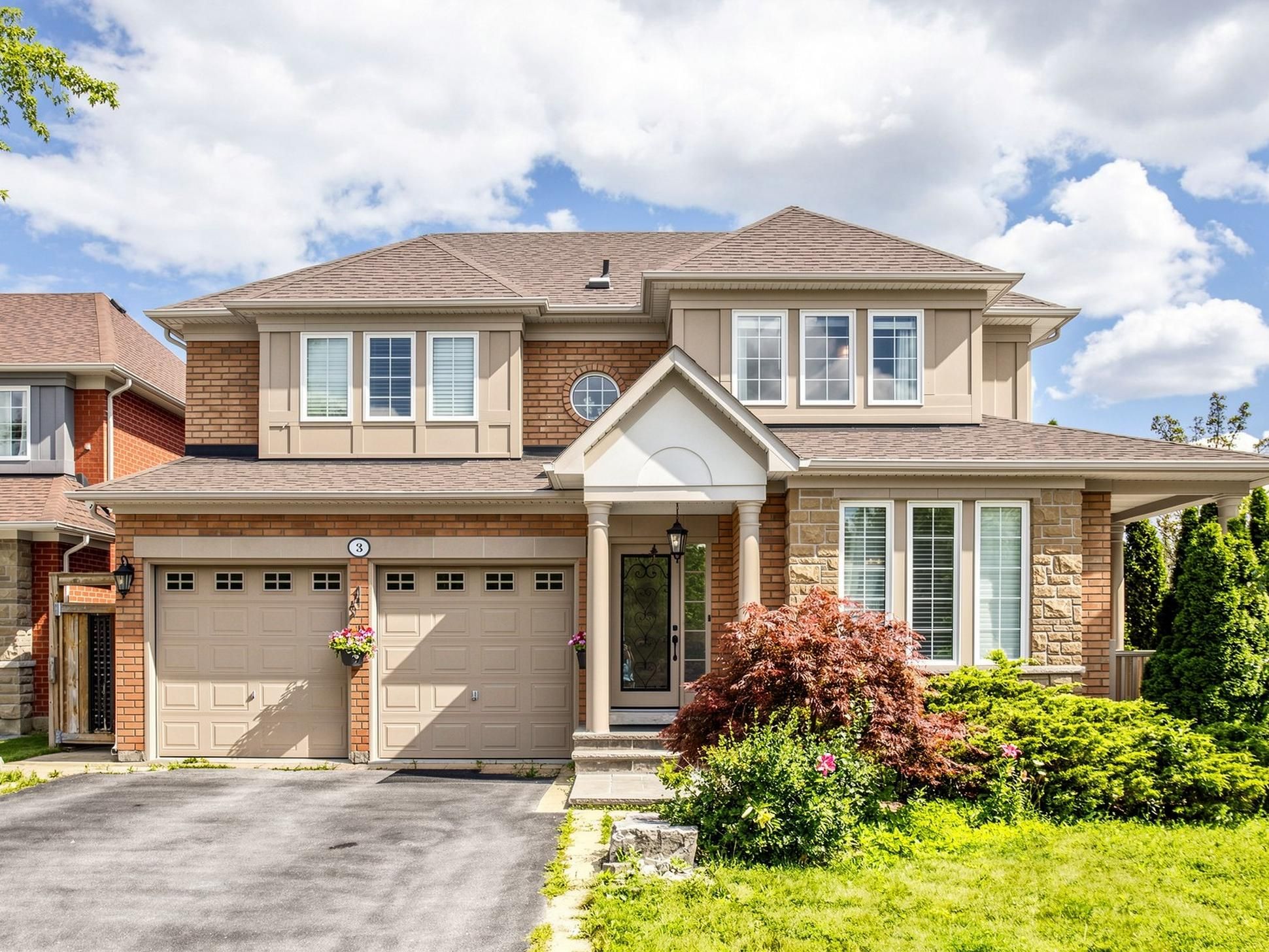 3 Lisa Brown Court, Richmond Hill, On L4e 4k9